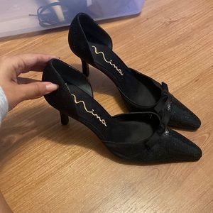 ❣️sold❣️ Black heels